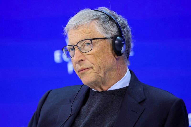 https://www.infobae.com/estados-unidos/2024/01/20/bill-gates-planteo-un-gobierno-global-para-controlar-los-riesgos-potenciales-de-la-inteligencia-artificial/