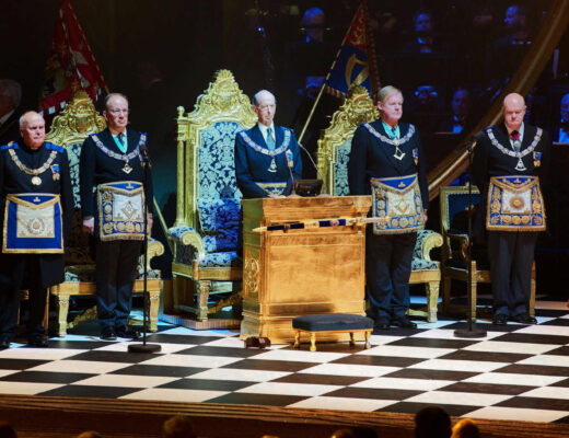 Masonería. Logia. Portada. (16/9).