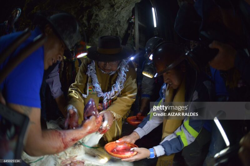 Pachamama. Wilancha. Prevost. Bergoglio. Sínodo amazónico. Bolivia. Minas.
