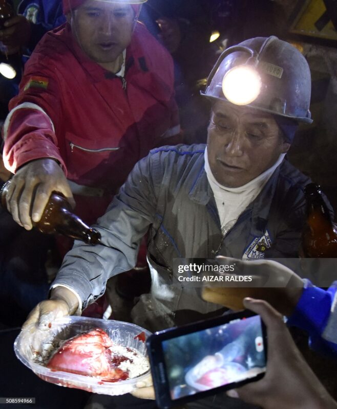 Pachamama. Wilancha. Prevost. Bergoglio. Sínodo amazónico. Bolivia. Minas.