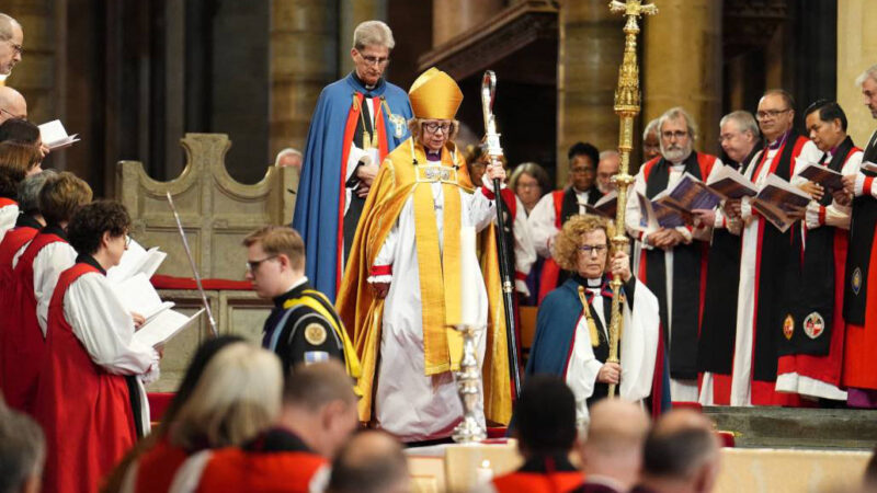 El Antipapa Robert Prevost a la arzobispa de Canterbury: «Somos hermanos y hermanas en Cristo» (26 mar.2026). https://alfayomega.es/el-papa-a-la-arzobispa-de-canterbury-somos-hermanos-y-hermanas-en-cristo/