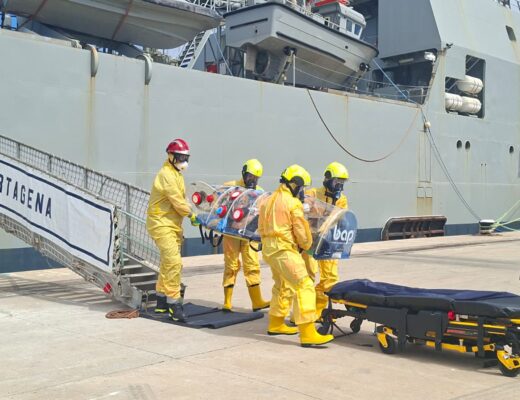 La Armada y Sanidad Exterior ensayaron un caso muy similar al del Hondius en Mallorca: el barco del simulacro sí atracó en puerto. https://www.elmundo.es/baleares/2026/05/08/69fdaddd21efa096578b4583.html